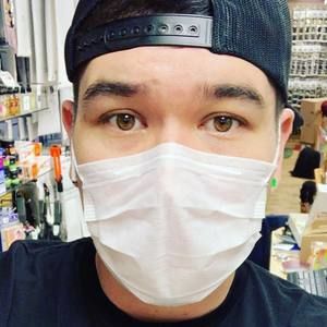 Meet your Posher, Josh